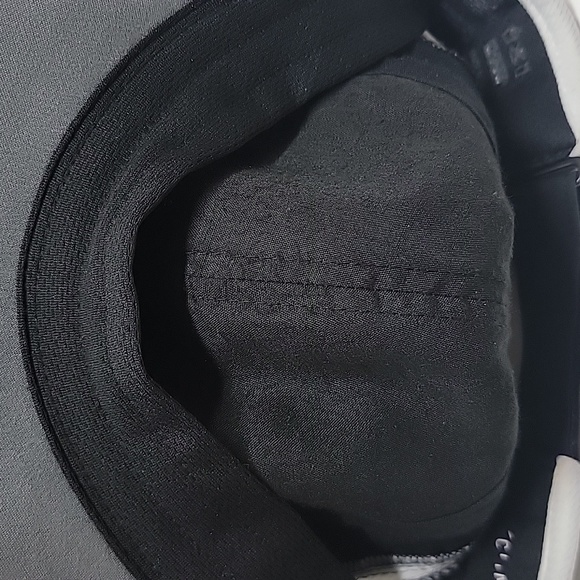 Adidas Black & White Adjustable Baseball Cap One Size - Picture 12 of 12